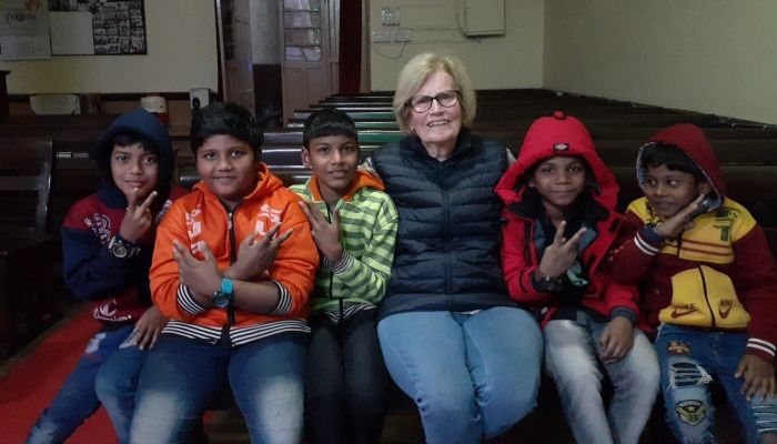 Olive meets kids corps helped